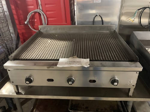 Jade Range Charbroiler